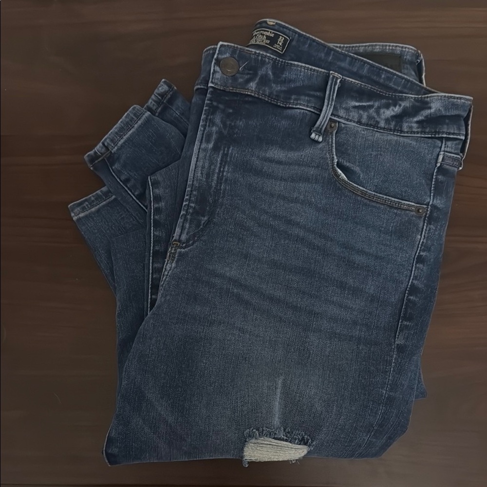 Women’s Blue Jeans